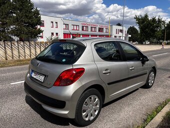 Peugeot 207 - 4