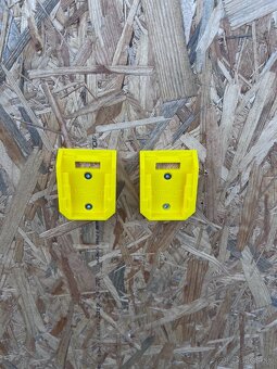 Dewalt - 4
