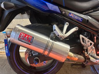 Suzuki GSX650F - 4