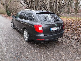 Škoda Superb 3.6 FSI - 4