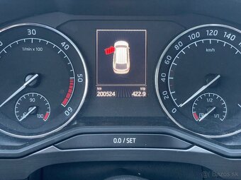 Škoda Superb Combi 2.0 TDI. 140 kW - 4