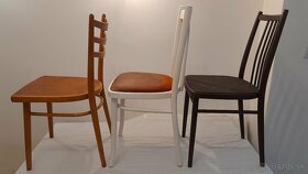 3 staré drevené stoličky v dobrom stave, každá je iný typ - 4