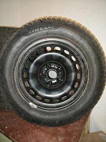 Zimné pneumatiky a plechové disky 215/60 R16 - 4