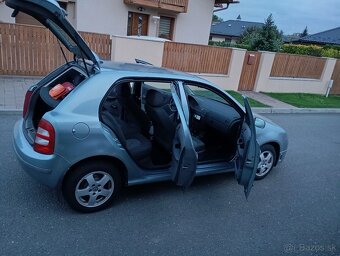 Škoda Fabia . - 4