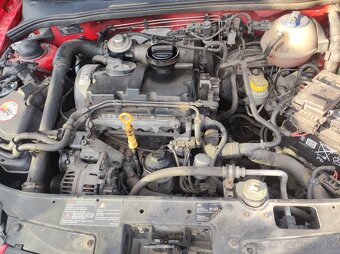 Predám vw polo 1.4 tdi 55kw 2004 - 4