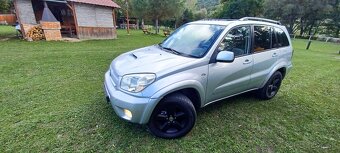 Toyota Rav4 - 4