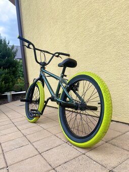 BMX - 4