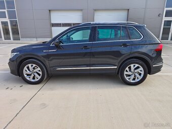 Volkswagen Tiguan 2.0 TDI EVO Elegance 4Motion DSG - 4