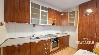 NEWCASTLE⏐PRENÁJOM - 2 izbový byt s wifi a TV v cene (55m²) - 4