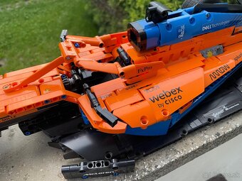 LEGO Technic 42141 - 4