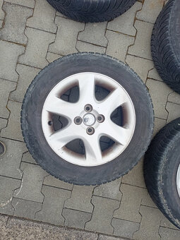 Toyota kolesá 195/60r15 - 4