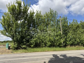 Pozemok na výstavbu RD na peknom mieste v línii nových… - 4