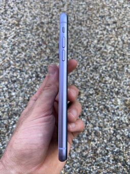 iPhone 11 128GB - baterie 100% - 4