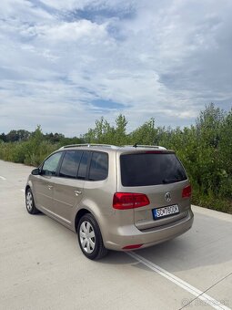 Volkswagen Touran 1.6 TDI - 4