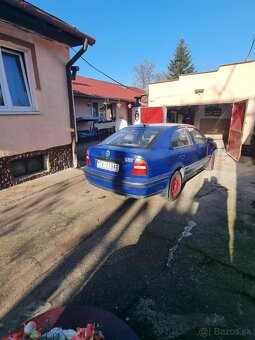 Skoda Octavia 1.6 - 4