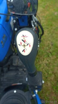 Predám traktor Solis 26 9+9 spolu s príslušenstvom. - 4