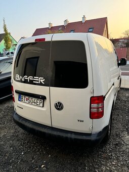 Predám Volkswagen Caddy 1,6 TDi, Manuál - 4