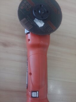 Einhell uhlová brúska 18V - 4