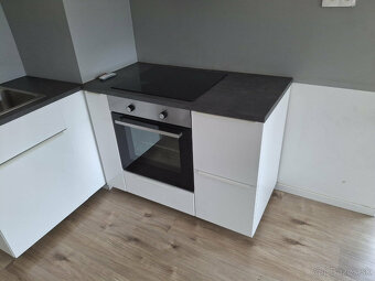 Kuchynská linka - 4