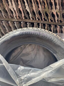 Letné pneumatiky Bridgestone 235 / 55 / R18 104T 4ks - 4
