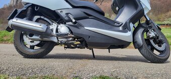 Yamaha xmax 250 - 4