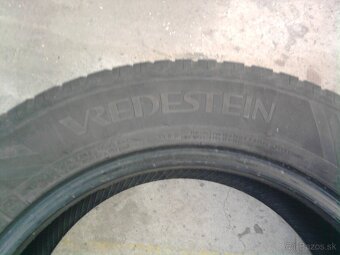 Predam zimne pneu 215/55 R16 Vredestein - 4