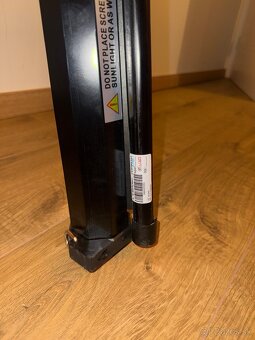 Projekčné plátno ELITE SCREENS 84" - 4