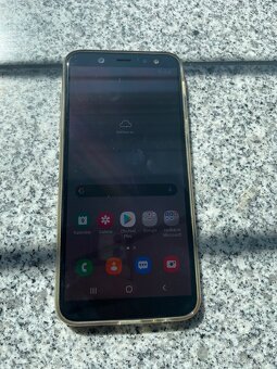 Samsung Galaxy A6 2018 - 4
