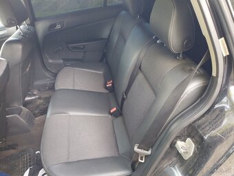 Opel astra H - 4