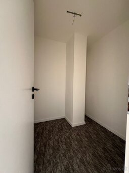 2 izbový byt po kompletnej rekonštrukcií - 4