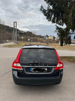 Predam Volvo V70 2013 - 4
