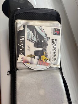 Playstation 1 slim - 4