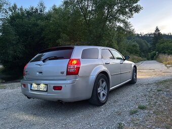 Chrysler 300c 3.0crd - 4