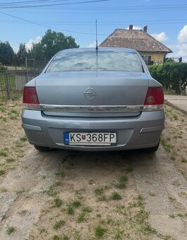 Opel astra - 4