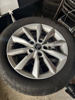 5x122 r16 205/55 - 4