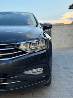 Volkswagen Passat Variant 2.0 TDI EVO Business DSG - 4