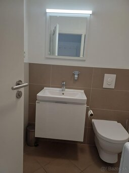 Ponúka na predaj 2-izb. byt, Žilinská ul., BA I - 4