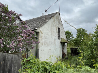Pozemok 380 m2 so starším domom 55m2 so začatou rekonštruk - 4