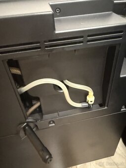 Zabudovateĺný kávovar Miele - 4