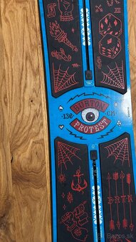 Detsky snowboard Burton Protest 136 cm - 4