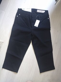Dámske Capri nohavice - 4