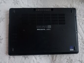 rozpredám  funkčný notebook Dell latitude e5470 - 4