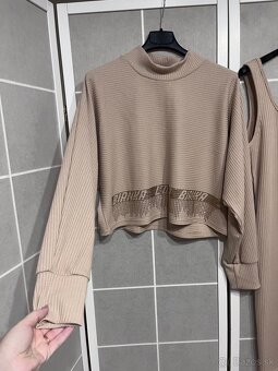 Damska béžová súprava - 4