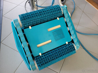 Automatický bazénový vysávač Zodiac Indigo - 4
