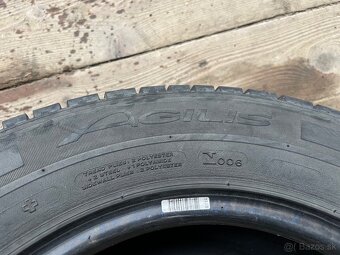 235/65R16C 115/113R Michelin Agilis - 4