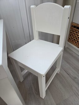 Detsky stolik + stolicky - 4