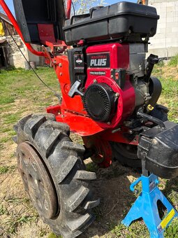 Predám malotraktor s prislušenstvom - 4