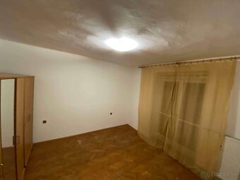 Piešťany nám. SNP centrum 3 izbový byt zariadený - 4