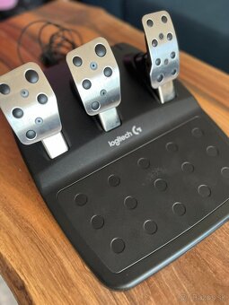 Logitech G29, Volant, pedále, radiaca páka, PC\PS - 4