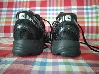 Botasky New Balance - 4